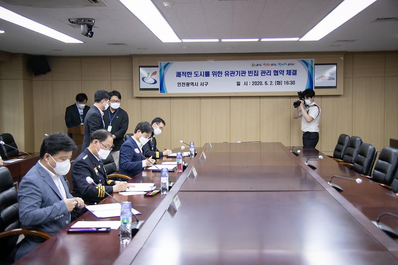 Young-2615.jpg 이미지