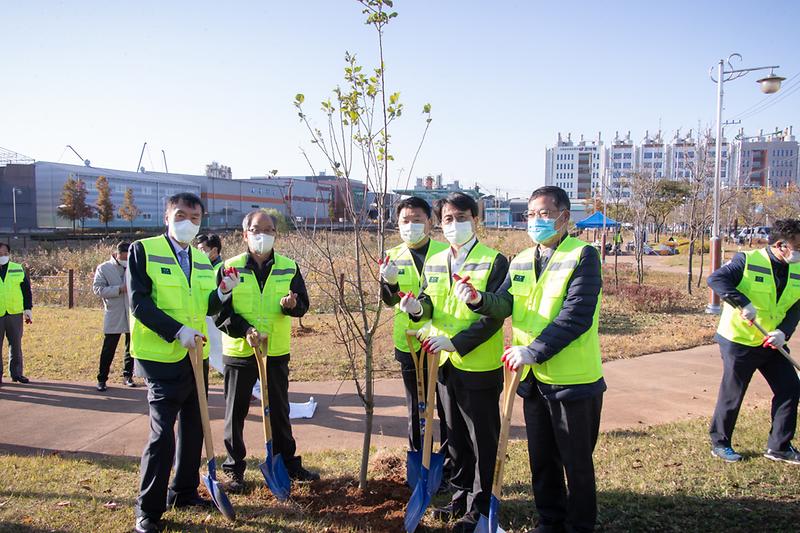 Young-2635.jpg 이미지