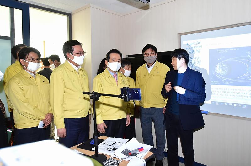 Young-3037.jpg 이미지