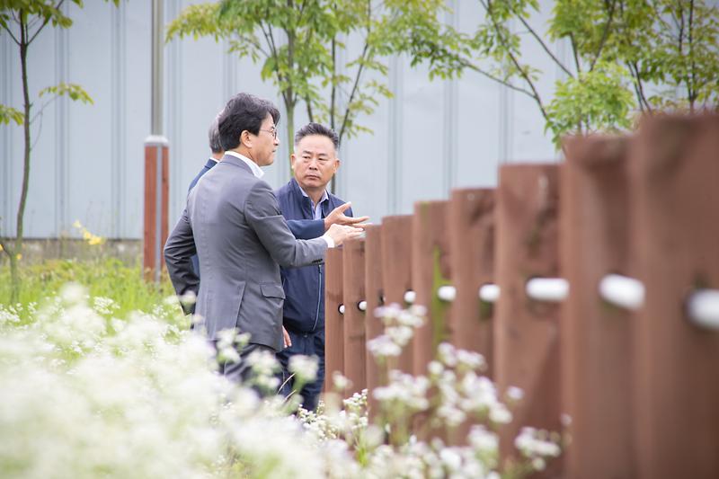 Young-3485.jpg 이미지