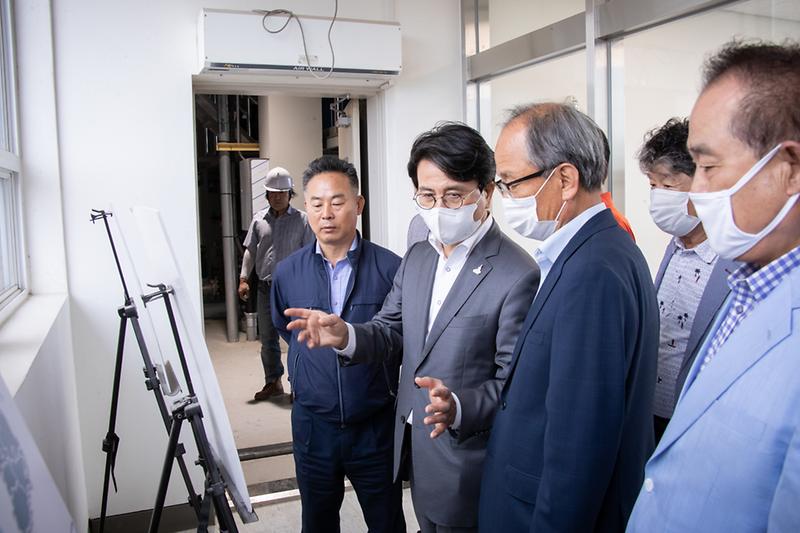 Young-4152.jpg 이미지