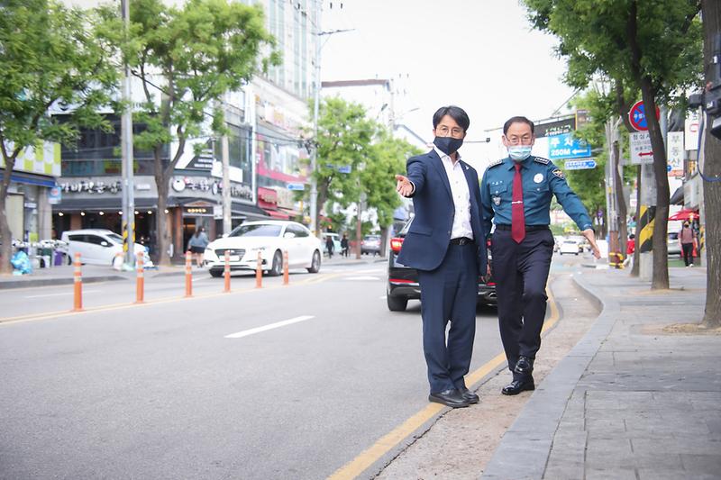 Young-4380.jpg 이미지