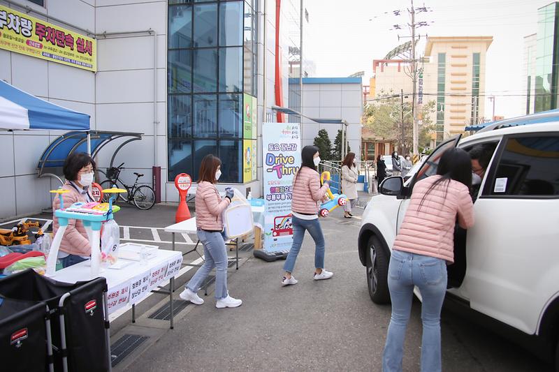 Young-4523.jpg 이미지