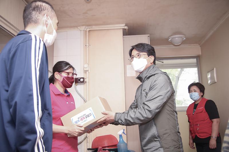 Young-4704.jpg 이미지