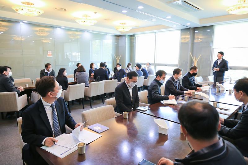 Young-4964.jpg 이미지