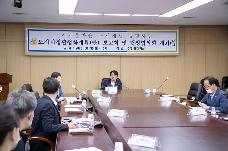 Young-5590.jpg 이미지