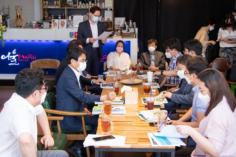 Young-5989.jpg 이미지