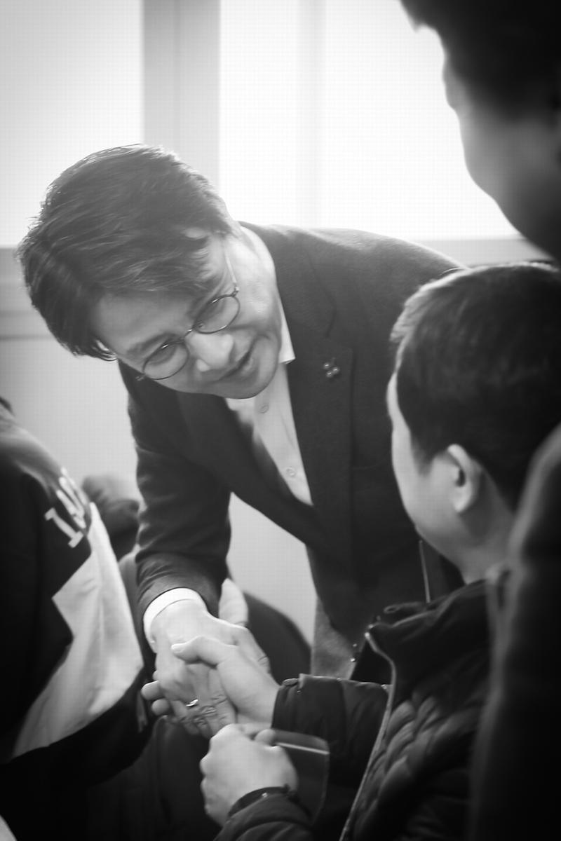 Young-6372.jpg 이미지