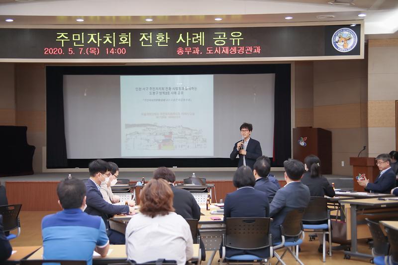 Young-7368.jpg 이미지