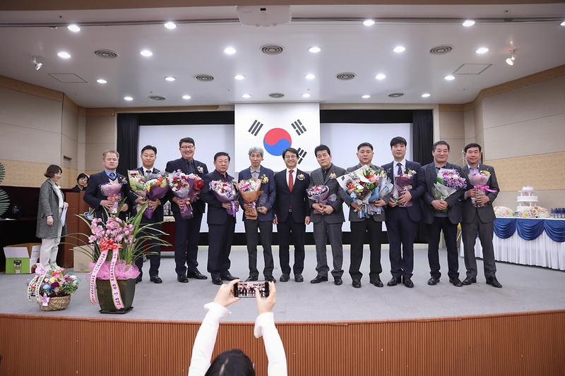 Young-7406.jpg 이미지