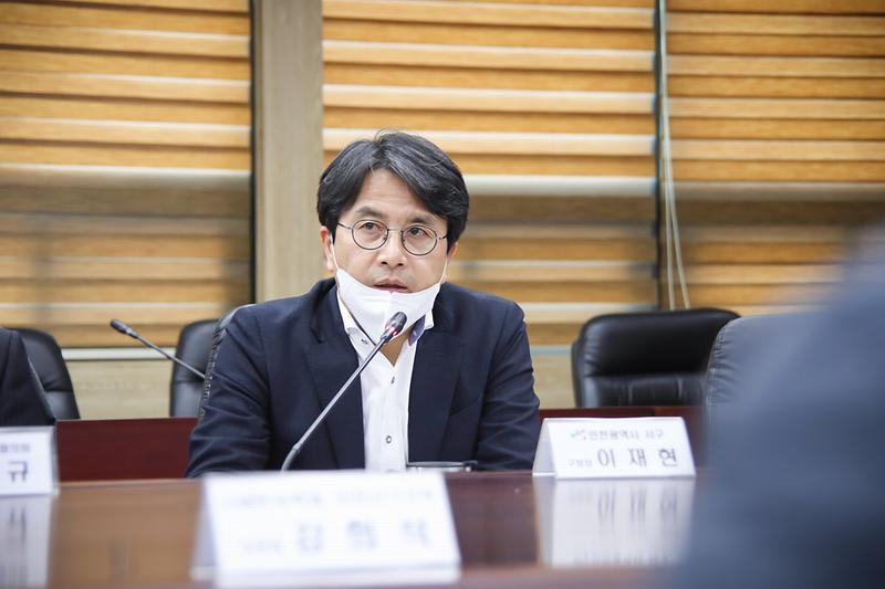 Young-7640.jpg 이미지