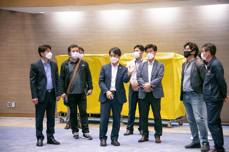 Young-7755.jpg 이미지