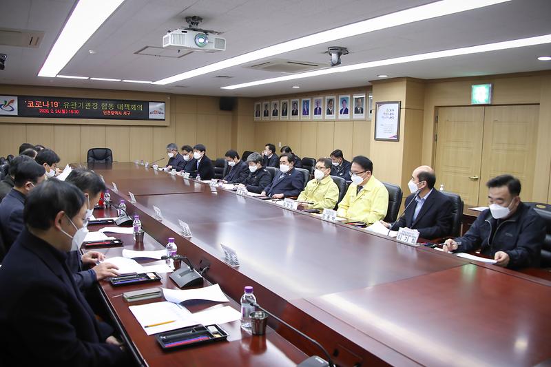 Young-7761.jpg 이미지