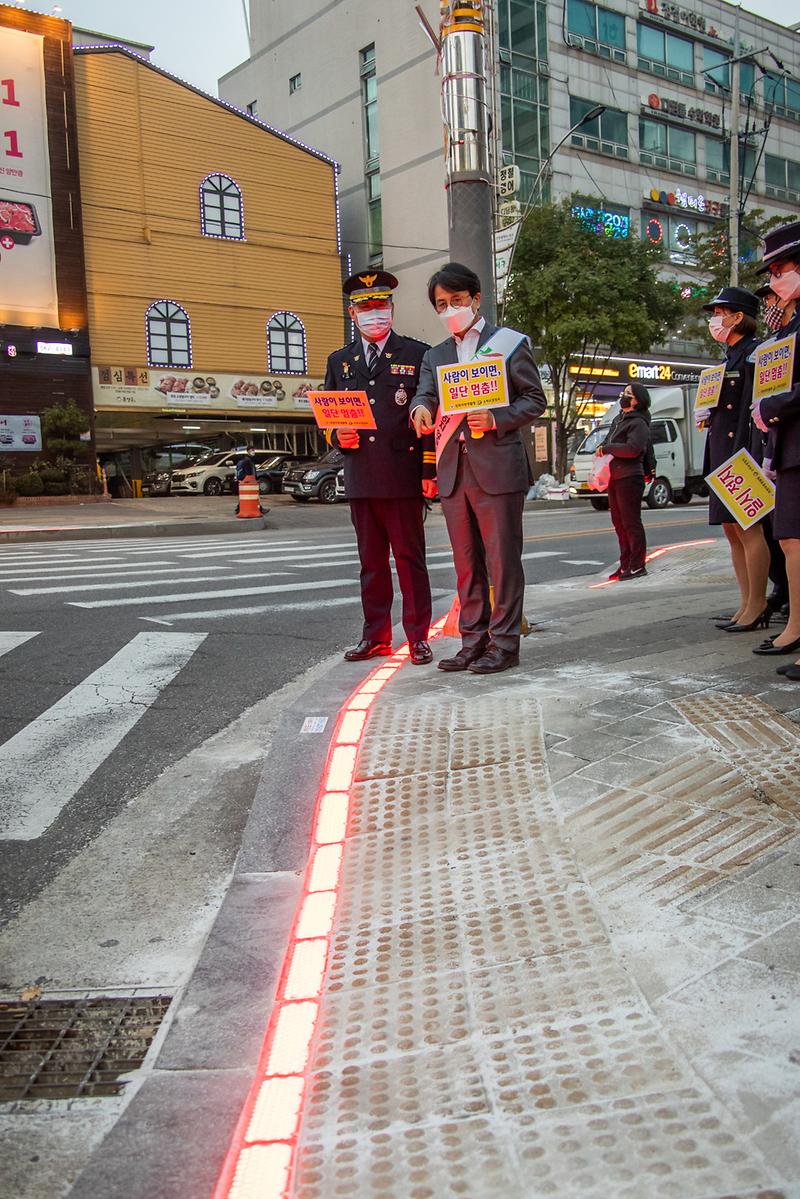 Young-7998.jpg 이미지