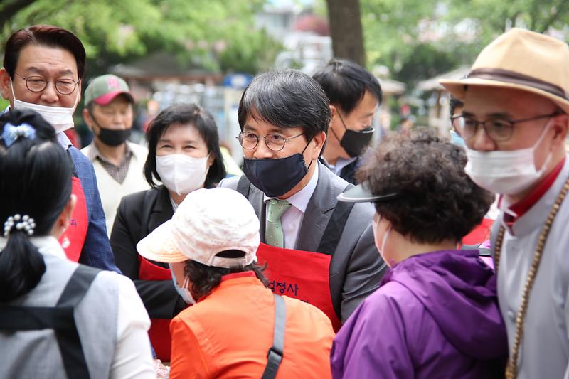 Young-8222.jpg 이미지