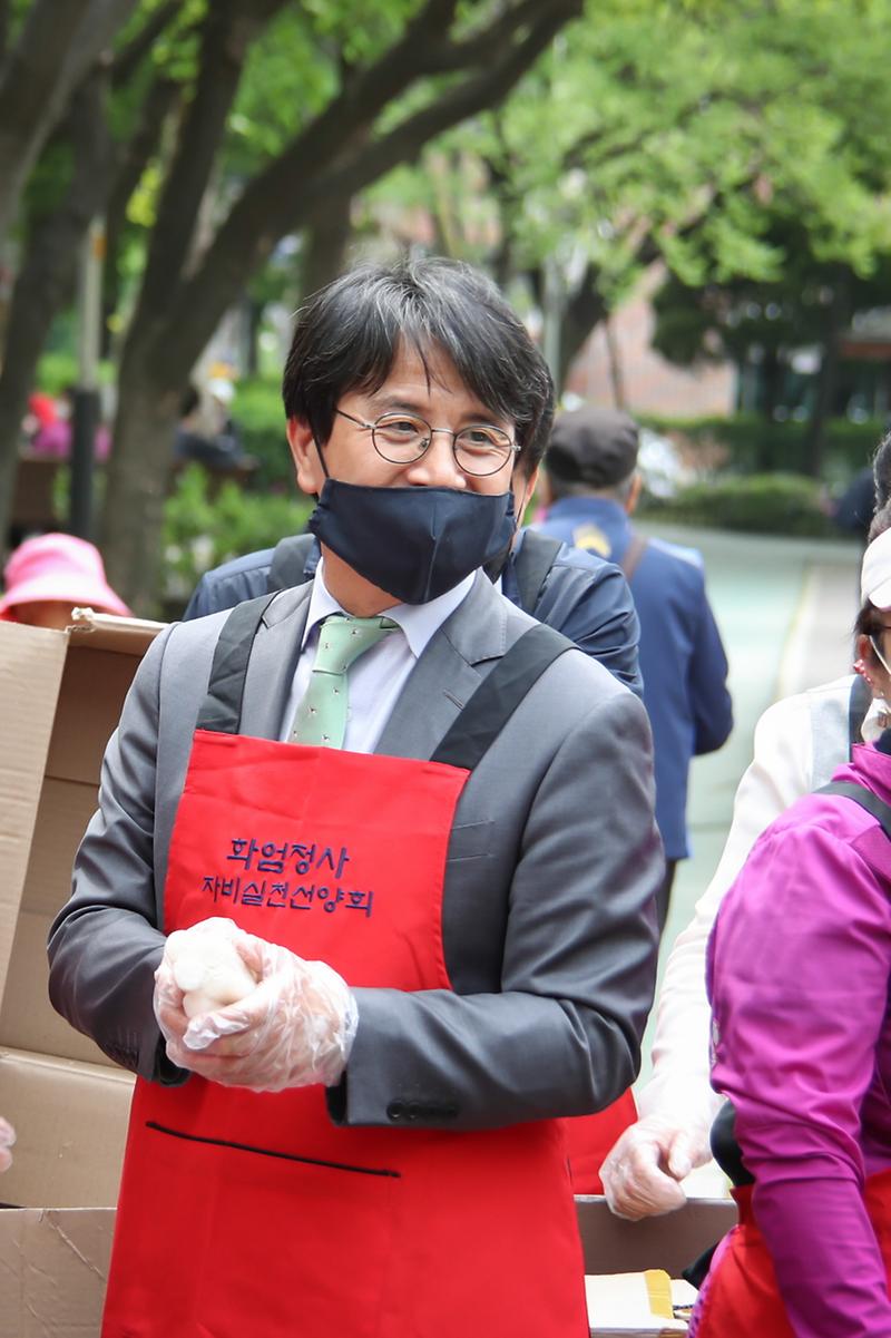 Young-8244.jpg 이미지