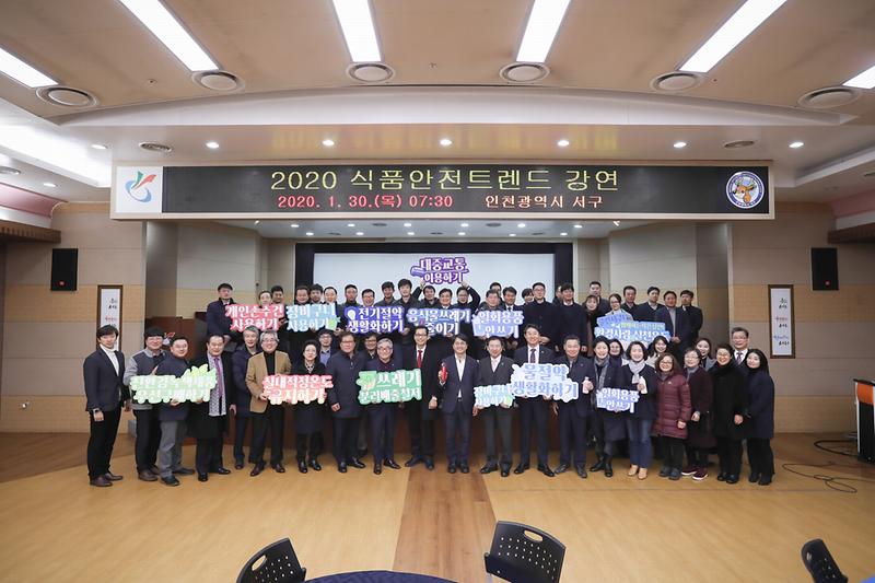 Young-8580.jpg 이미지