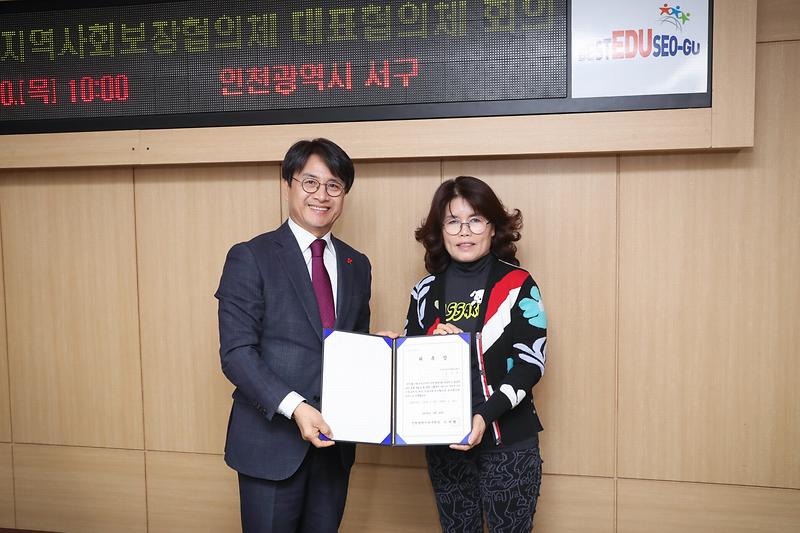 Young-8648.jpg 이미지