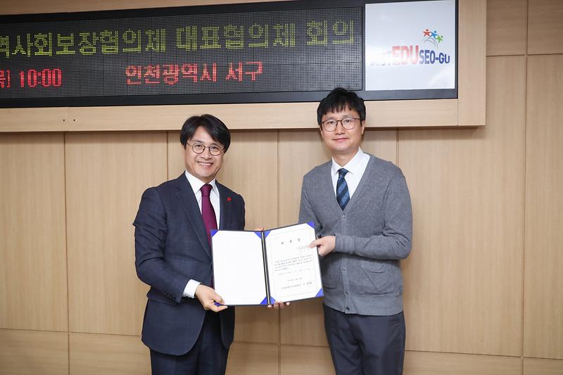 Young-8652.jpg 이미지