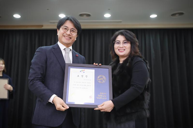 Young-9401.jpg 이미지