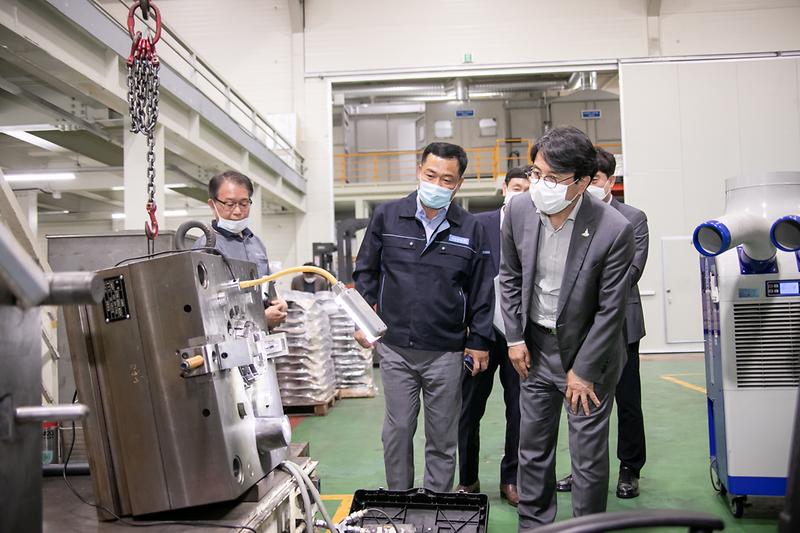 Young-9421.jpg 이미지