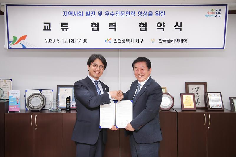 Young-9500.jpg 이미지