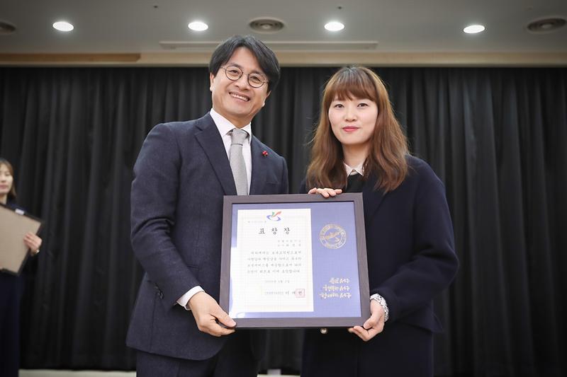 Young-9580.jpg 이미지