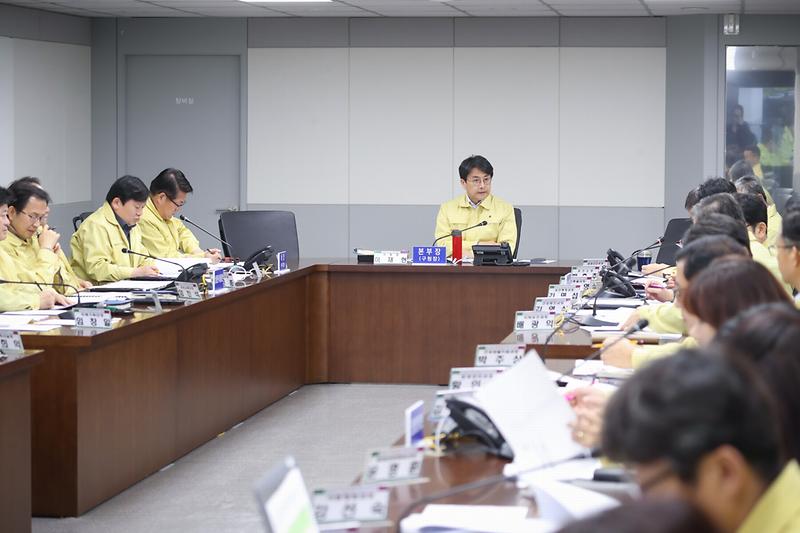 Young-9827.jpg 이미지