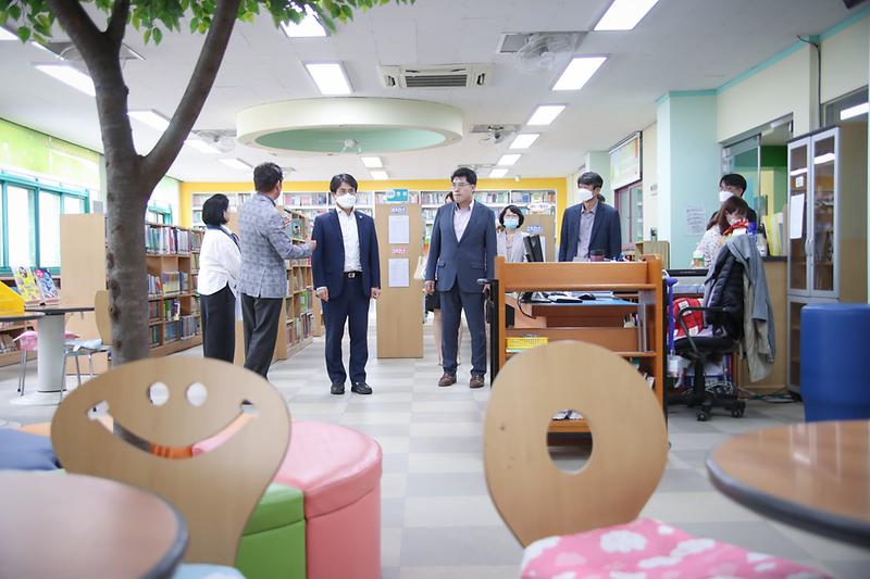 Young-9867.jpg 이미지