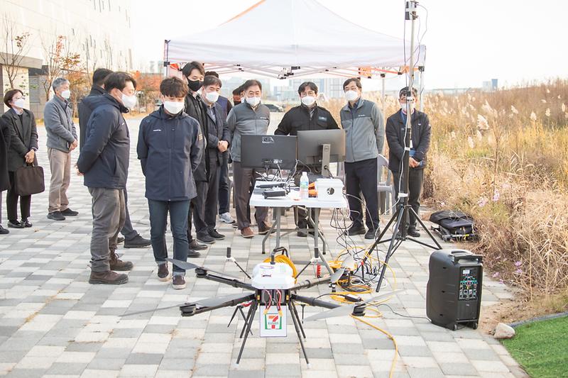 Young-1903.jpg 이미지