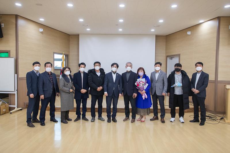 Young-4126.jpg 이미지