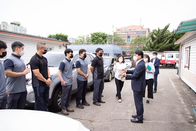 20210707 여름맞이 도로환경미화원 현장 격려 사진