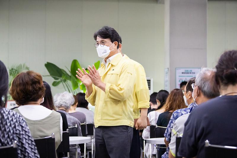 Young-6197.jpg 이미지