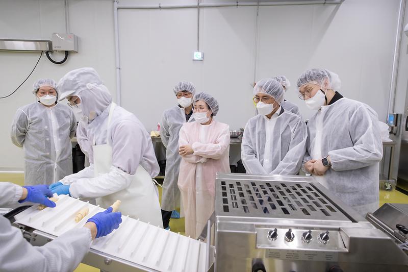 Young-8715.jpg 이미지