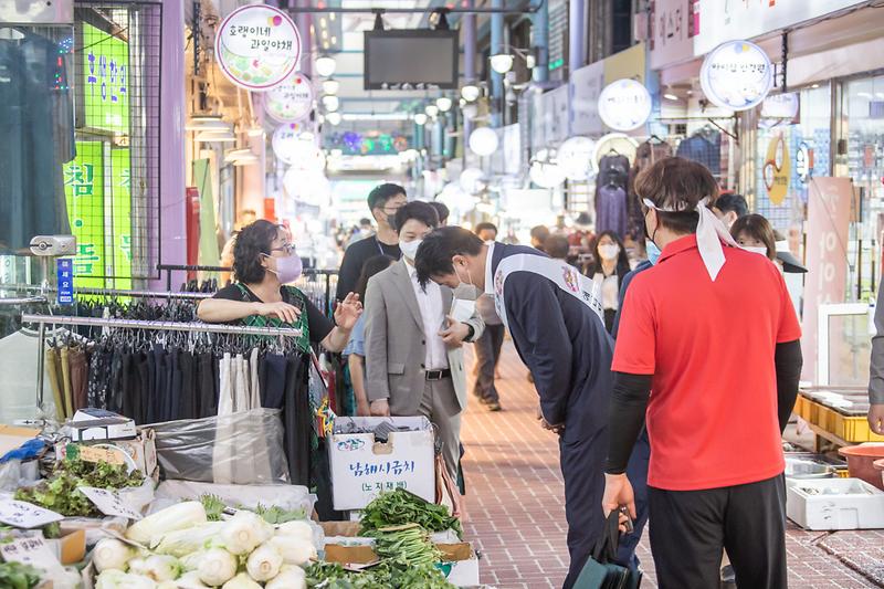 Young-0212.jpg 이미지