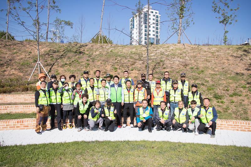 Young-1563.jpg 이미지