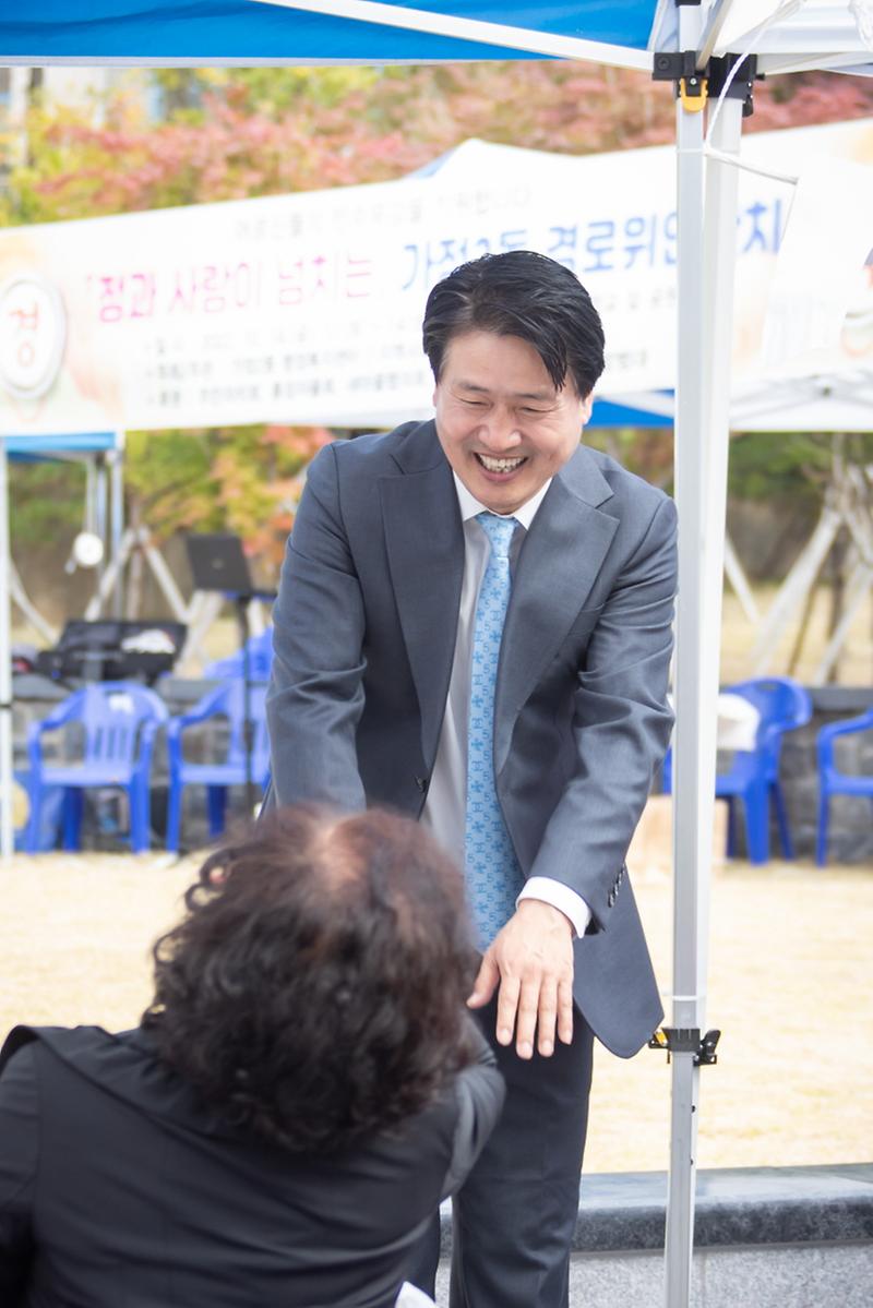 Young-3531.jpg 이미지