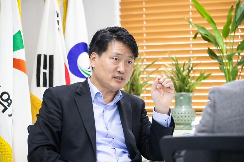 20221107 포커스 인천 인터뷰 사진