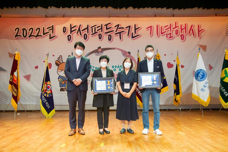 Young-6368.jpg 이미지