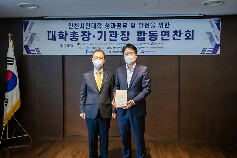 Young-7663.jpg 이미지