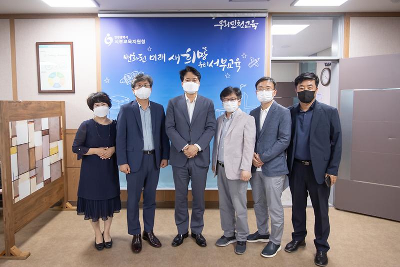 Young-8709.jpg 이미지