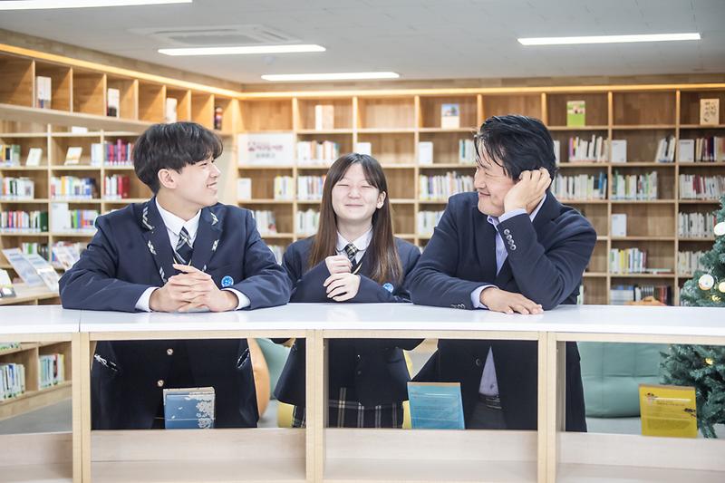 Young-9507.jpg 이미지