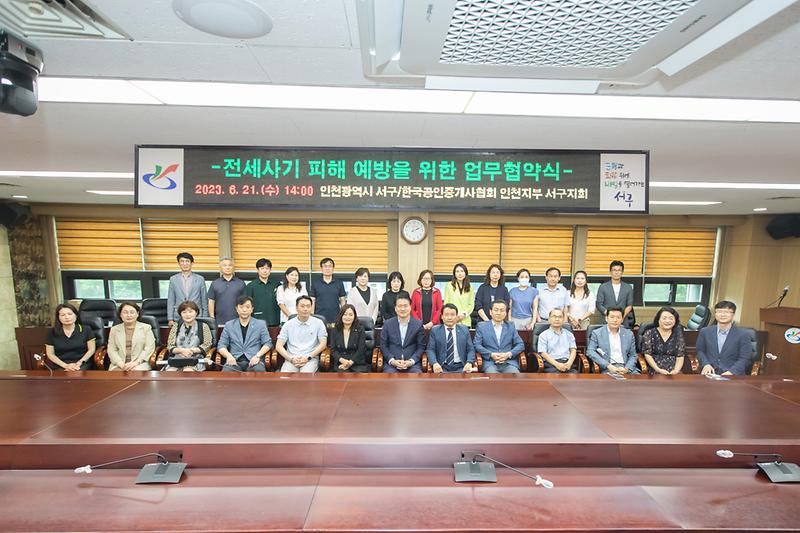 Young-0172_수정.jpg 이미지