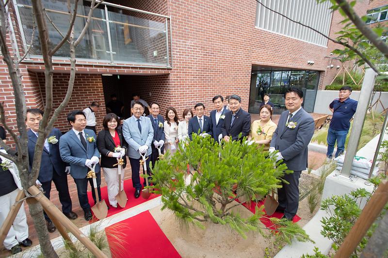 Young-0261.jpg 이미지