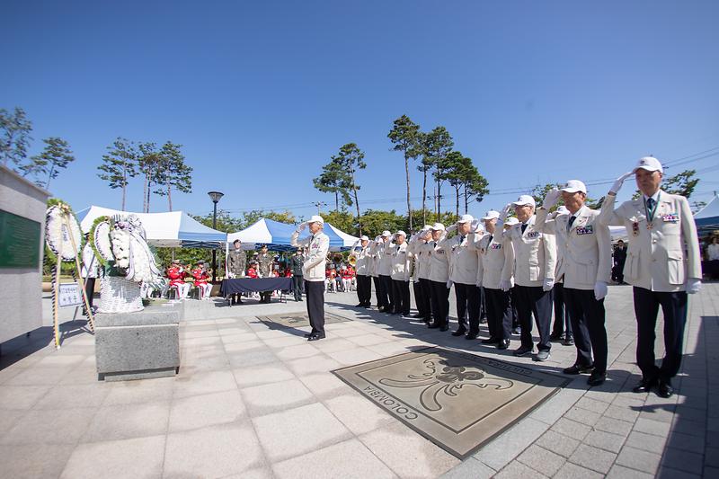 Young-0311.jpg 이미지