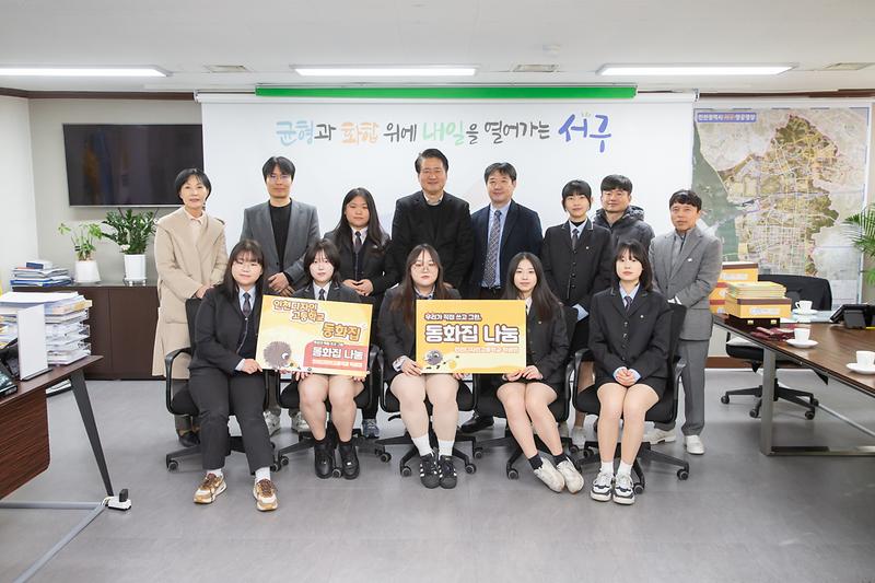 Young-1101.jpg 이미지