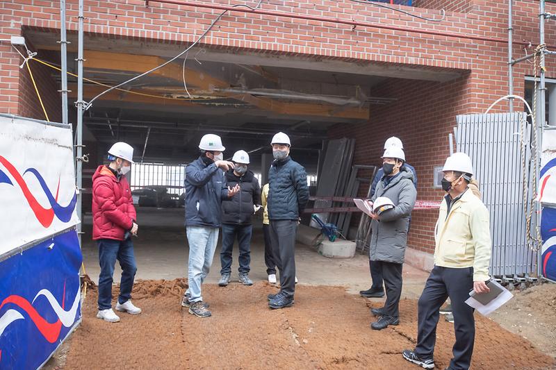 Young-1295.jpg 이미지