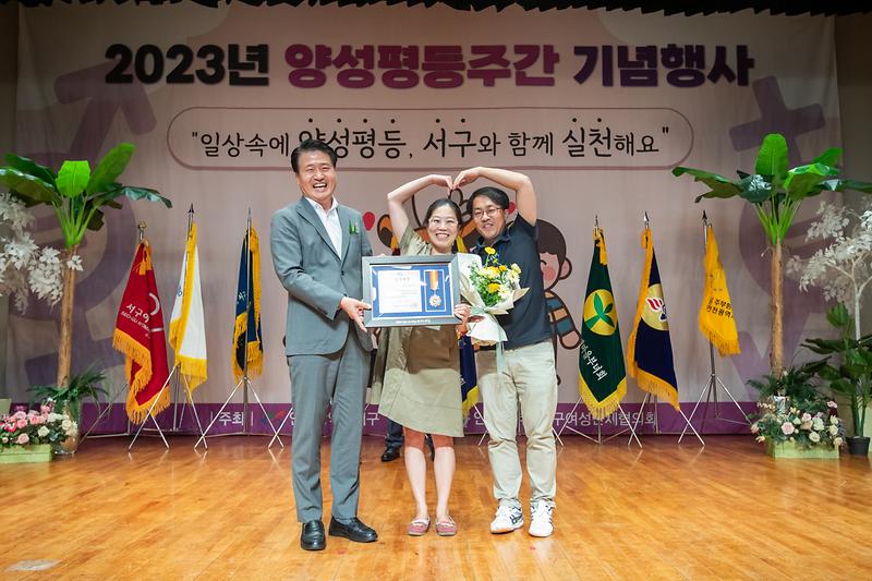 Young-1354.jpg 이미지