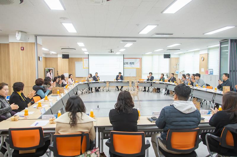 Young-1381.jpg 이미지