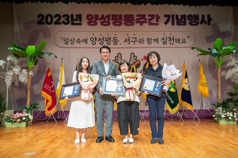 Young-1455.jpg 이미지